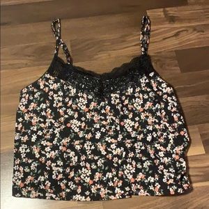 Flowy Black Flower Crop-Top ✨